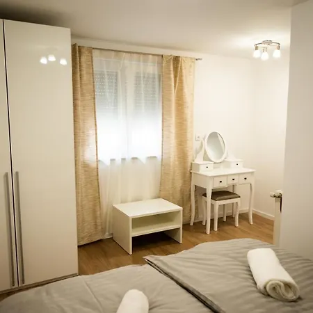 Apartmant Green Treasure Marcana Exterior photo
