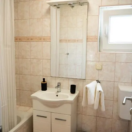 Apartmant Green Treasure Marcana Exterior photo